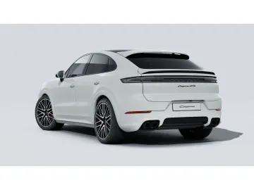 PORSCHE Cayenne GTS Coupe