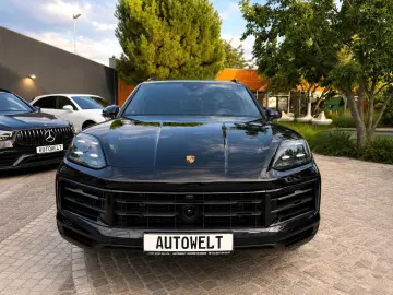 PORSCHE Cayenne Sport