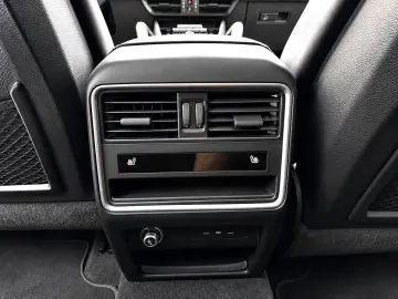 PORSCHE Cayenne Sport