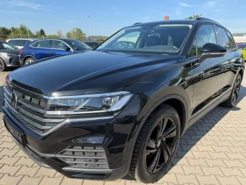 VW Touareg 3.0TDI 4Mot R-Line Leder