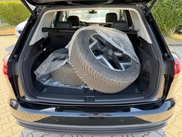 VW Touareg 3.0TDI 4Mot R-Line Leder