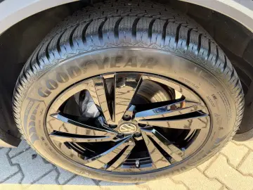VW Touareg 3.0TDI 4Mot R-Line Leder
