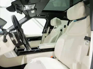 Land Rover Range Rover P460e Autobiography - MY2026 - PHEV