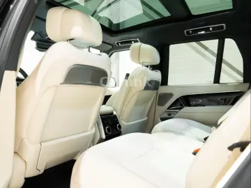 Land Rover Range Rover P460e Autobiography - MY2026 - PHEV