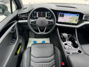 VW Touareg 3.0 TDI 4Motion Virtual AHK 1Hand Leder
