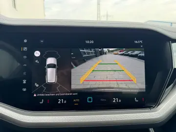 VW Touareg 3.0 TDI 4Motion Virtual AHK 1Hand Leder