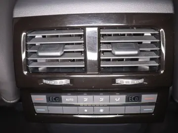 VW Touareg Elegance 3.0TDI