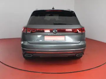 VW Touareg Elegance 3.0TDI