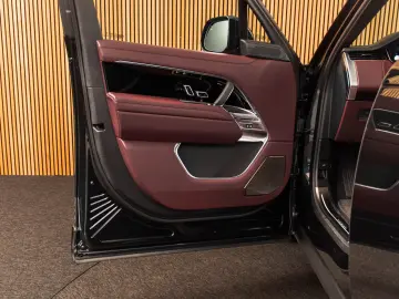 Land Rover Range Rover D350 Autobiography