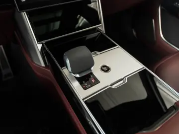 Land Rover Range Rover D350 Autobiography