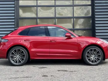 Porsche Macan   Air suspension   Sports exhaust system   AHK