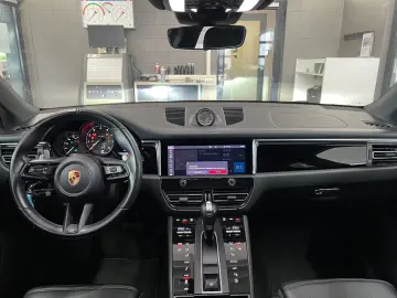 Porsche Macan   Air suspension   Sports exhaust system   AHK
