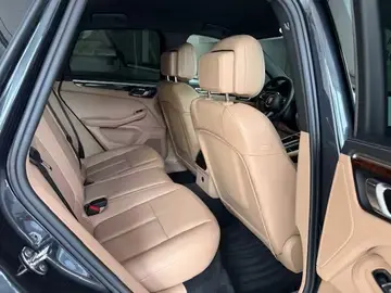 Porsche Macan S ACC 14-way Sound-Package Plus