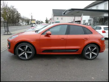 Porsche MACAN 2.0 TIP APPROVED PANO BOSE 360 CHRONO LED