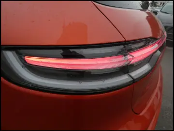 Porsche MACAN 2.0 TIP APPROVED PANO BOSE 360 CHRONO LED