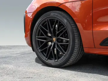 Porsche Macan GTS AHK 18 Wege Sitze Spurwechsel CarPlay