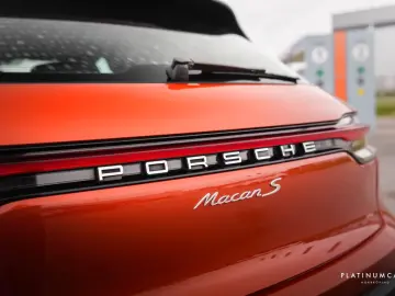 Porsche Macan S PDK 380hp   Adaptive   Trailer   Comfort