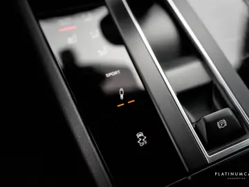 Porsche Macan S PDK 380hp   Adaptive   Trailer   Comfort