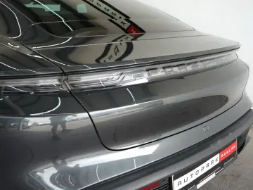 PORSCHE Taycan GTS Pano NightVision HeadUp Sitzklima Mas