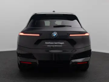 BMW IX xD50  Sport 360 DAB H K Laser Komfort ACC 22