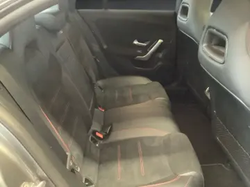 MERCEDES-BENZ CLA 250 e Coupé AMG MBUX PANO MBEAM AM…
