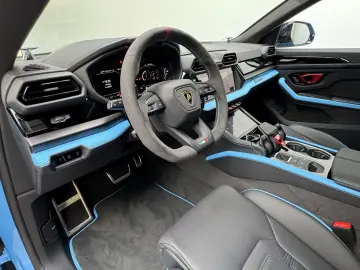 LAMBORGHINI Urus SE B&O 3D Style Package 23  Pano Sportivo