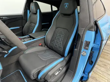 LAMBORGHINI Urus SE B&O 3D Style Package 23  Pano Sportivo