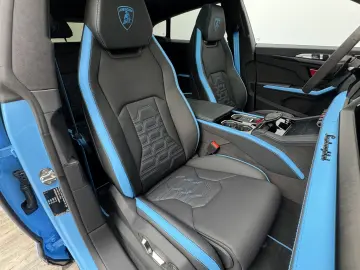 LAMBORGHINI Urus SE B&O 3D Style Package 23  Pano Sportivo