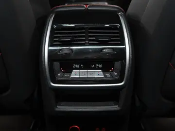 BMW XM Label Akrapovič Ht Vnt Msg Soft-Close DAP
