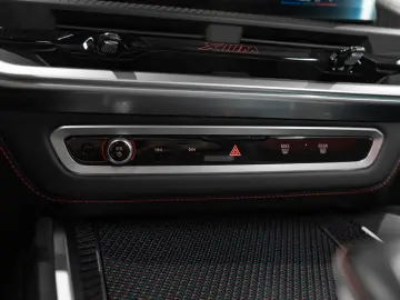 BMW XM Label Akrapovič Ht Vnt Msg Soft-Close DAP