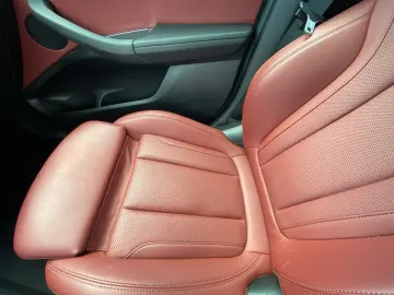 BMW X4 xDrive30d    M-Sport RFK SAG LC