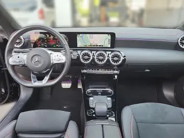 MERCEDES-BENZ CLA 250 e Coupé AMG Night Ambi MBUX AR CarPlay