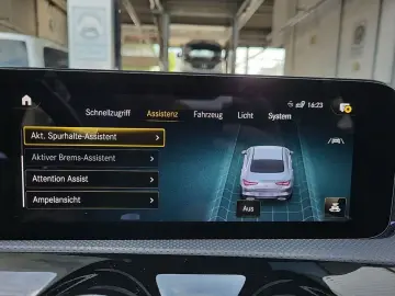 MERCEDES-BENZ CLA 250 e Coupé AMG Night Ambi MBUX AR CarPlay