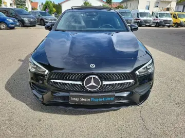 MERCEDES-BENZ CLA 250 e Coupé AMG Night Ambi MBUX AR CarPlay