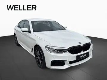 BMW 530e iPerformance M Sport LED HUD 19  DrivingAss