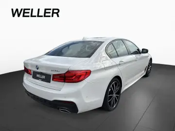 BMW 530e iPerformance M Sport LED HUD 19  DrivingAss