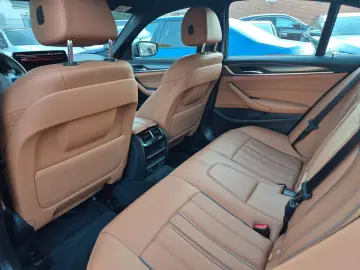 BMW 530 e M Sport Laser Profi Digital Cam Leder