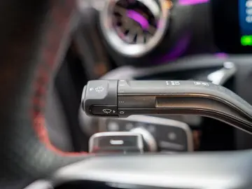 MERCEDES-BENZ CLA 180 Coupé AMG Sport Advanced  LED …