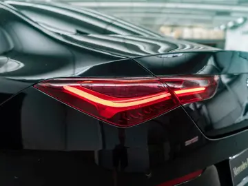 MERCEDES-BENZ CLA 180 Coupé AMG Sport Advanced  LED …