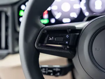 Porsche Cayenne S Coupé Electric