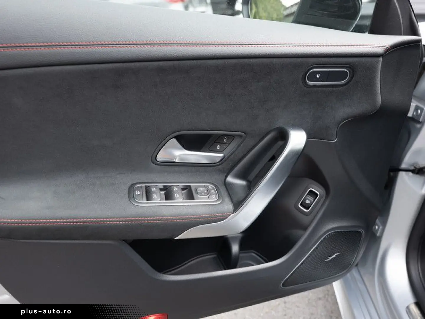 MERCEDES-BENZ CLA 200 AMG-Sport Pano Burm Night Keyl&hellip;