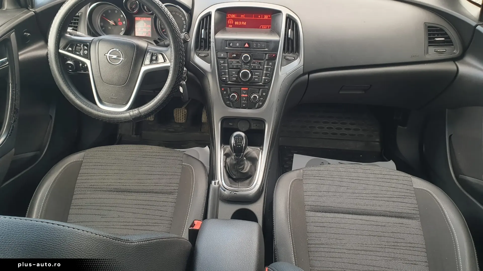 Opel Astra 2016 1.6 CDTI 110 CP Cosmo – Istoric Service