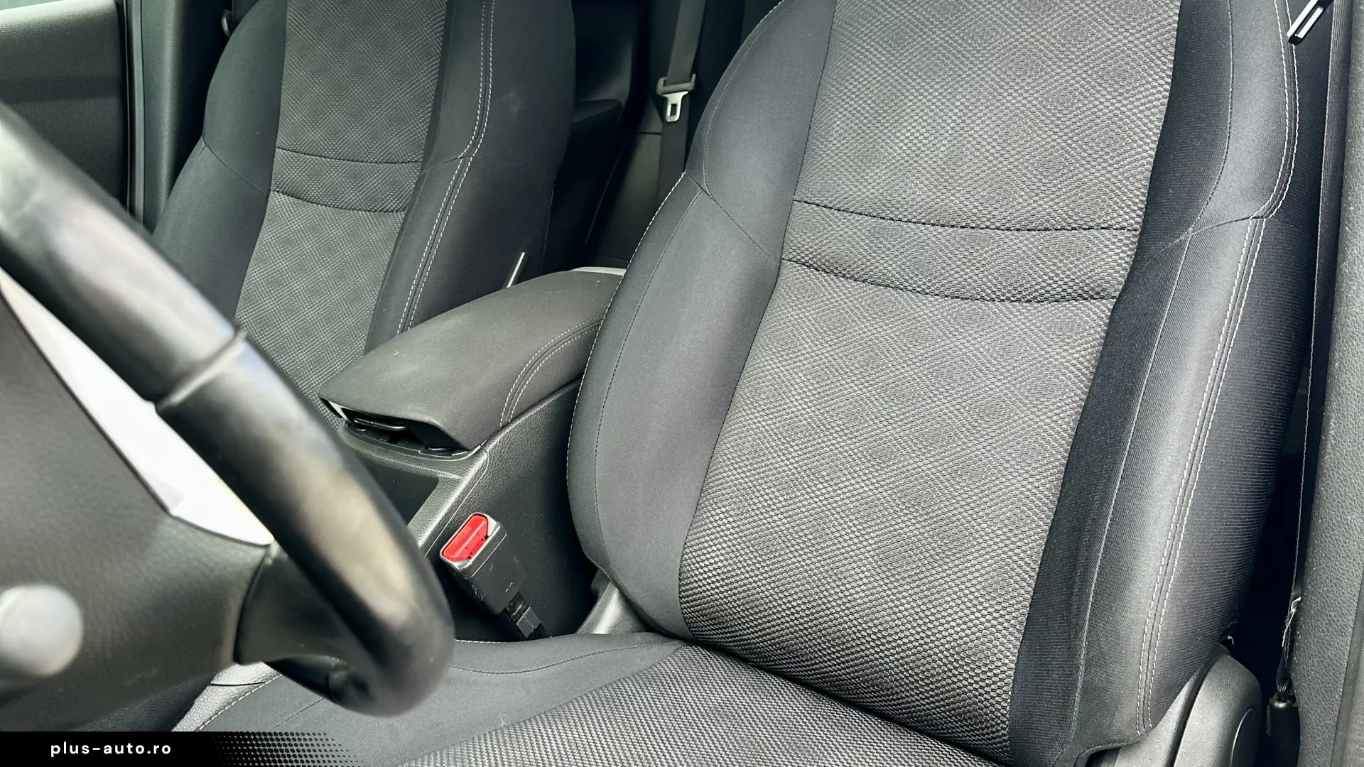 Nissan Qashqai Carte service Carlig Rate Garantie
