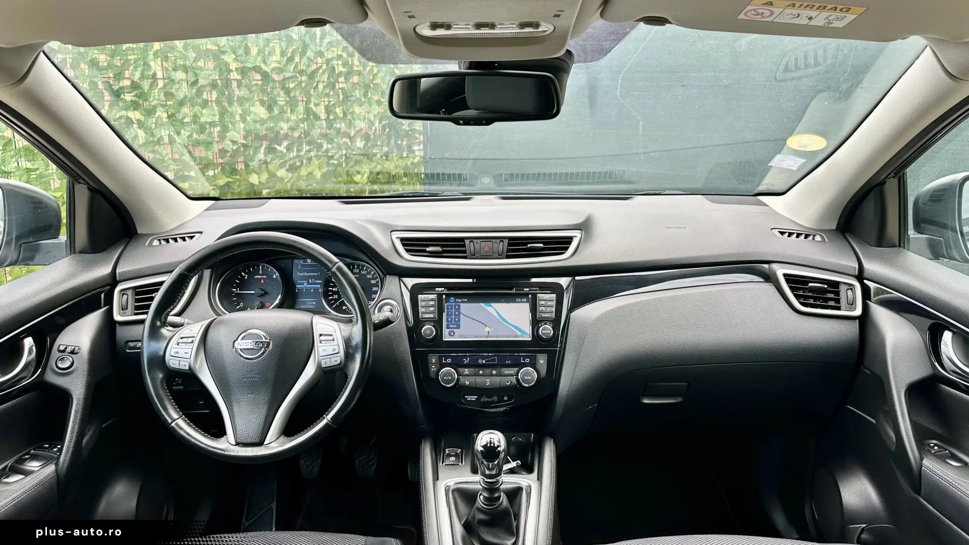 Nissan Qashqai Carte service Carlig Rate Garantie