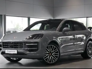 Porsche Cayenne E-Hybrid Coupe Black Edition SHZ HEAD-UP