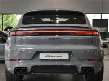 Porsche Cayenne E-Hybrid Coupe Black Edition SHZ HEAD-UP