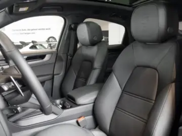 Porsche Cayenne E-Hybrid Coupe Black Edition SHZ HEAD-UP