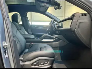 Porsche Cayenne S E-Hybrid Coupe Black Edition Head-Up