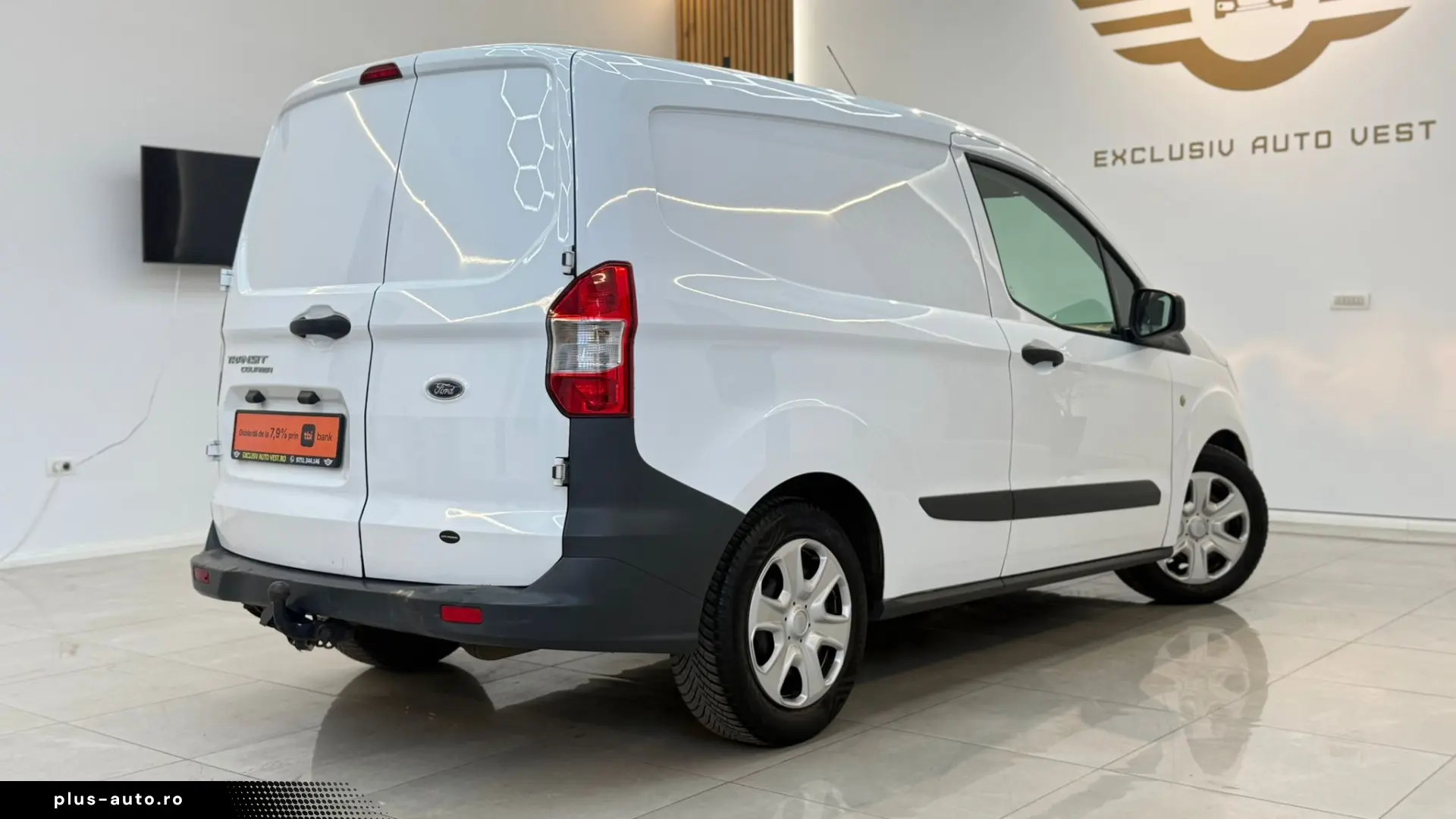 Ford Transit Courier