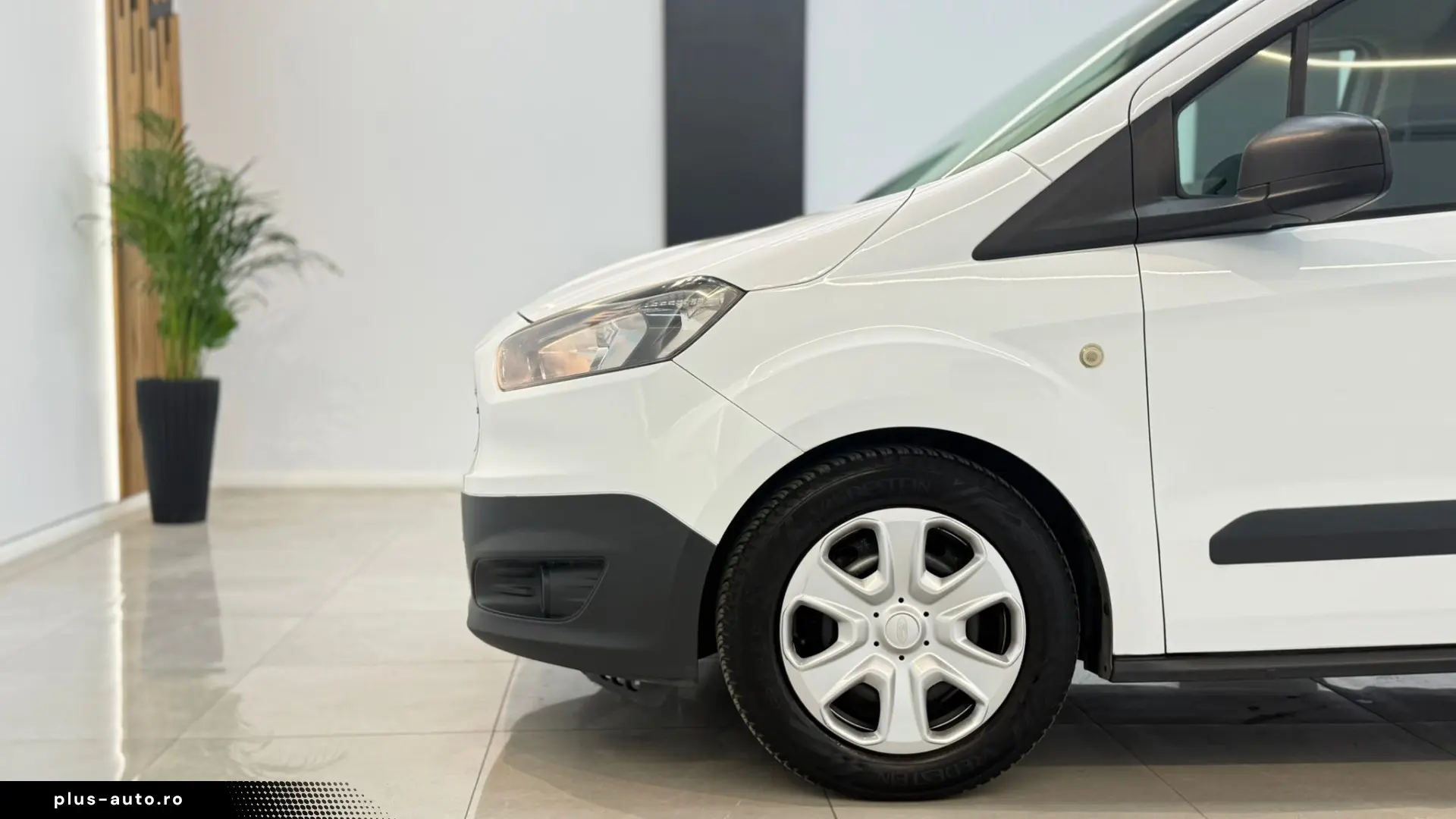 Ford Transit Courier
